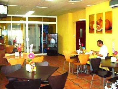 Trianon Hotel 3*